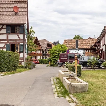 Am Alten Brunnen Apartamento *